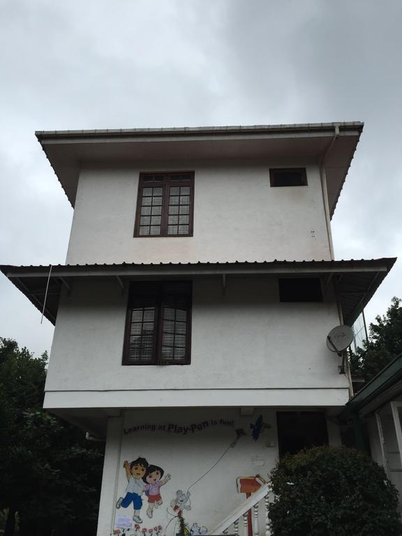 Lake Bungalow Hotel Kandy Luaran gambar