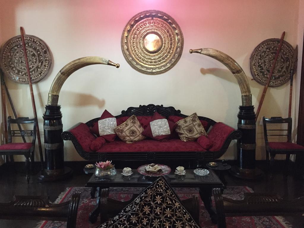 Lake Bungalow Hotel Kandy Luaran gambar