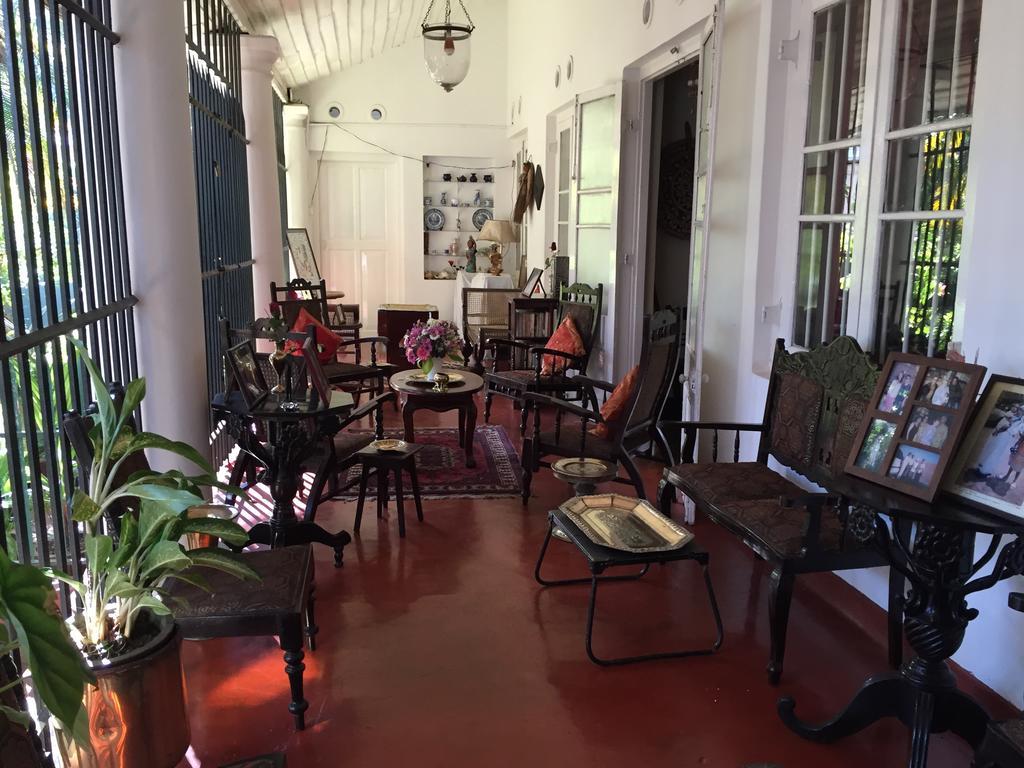 Lake Bungalow Hotel Kandy Luaran gambar